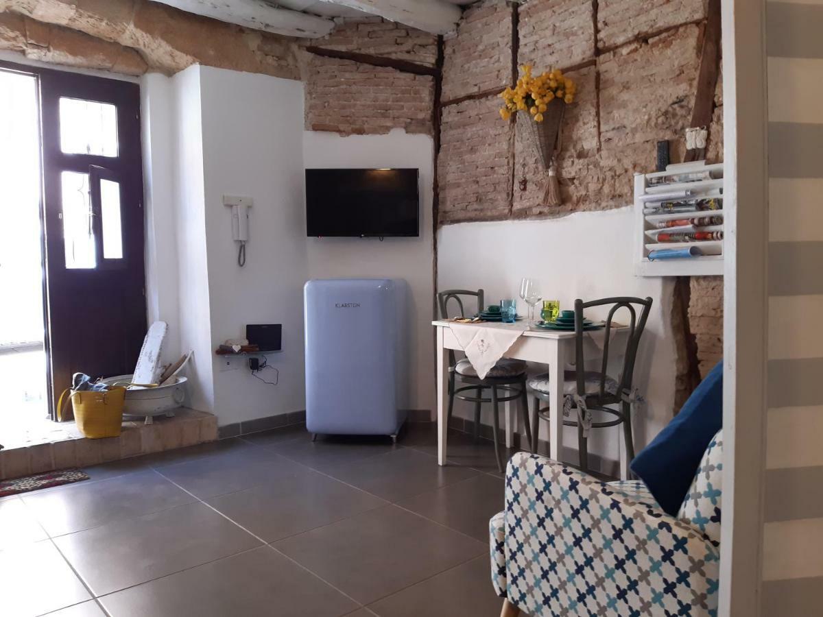 Cozy Loft In The Heart Of Cagliari Villa Exterior photo